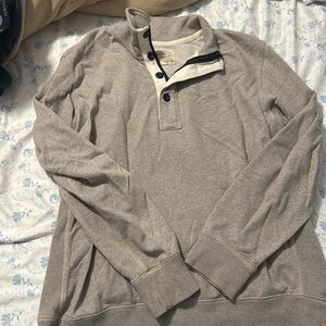 AE vintage crew neck